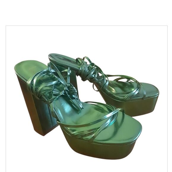 Lulu's Lugyy Womens Edgy Chunky Lime Green Metalic Lace Up Platform Heels Size 7 - Picture 2 of 9